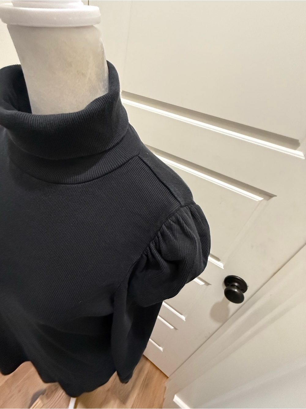 Veronica Beard. Cedar Ribbed Turtleneck. Black. Size Medium. - Picture 6 of 9